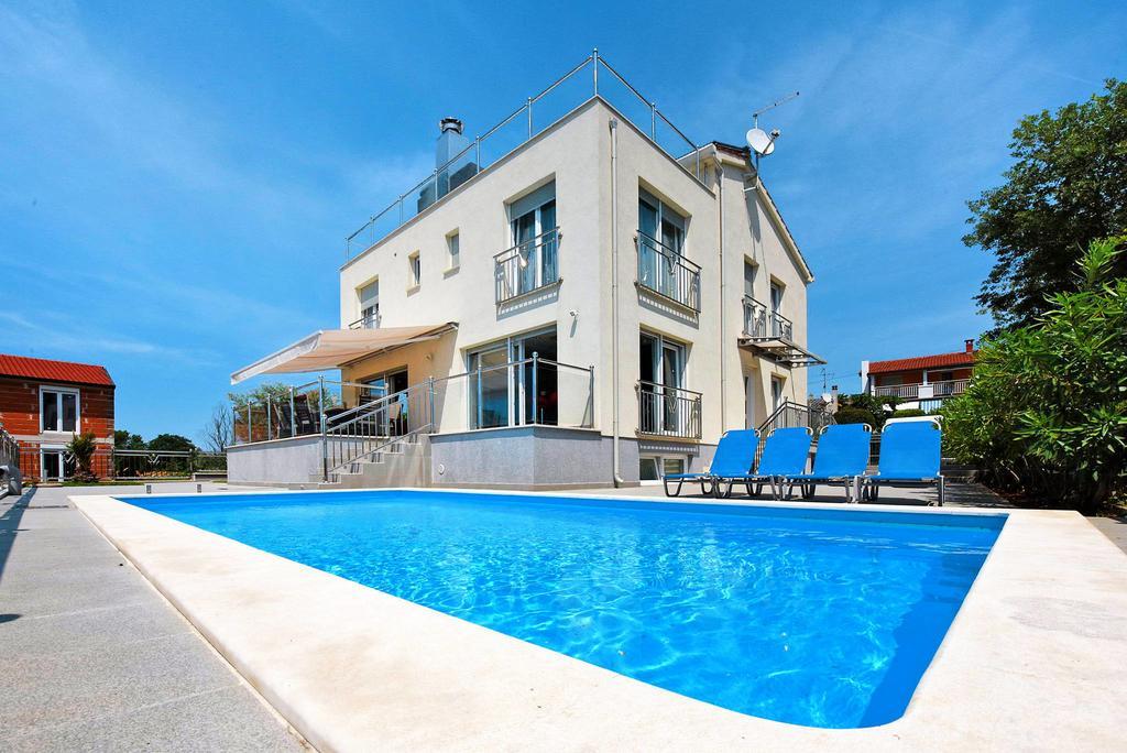 Villa Valerio Πόρετς Εξωτερικό φωτογραφία